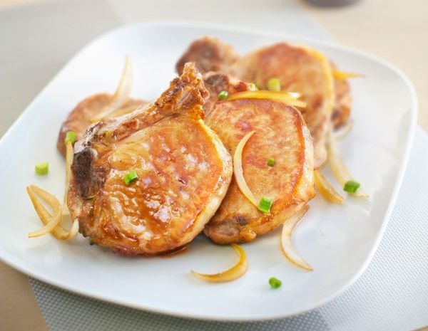 Tumisan Babi dengan Bawang  HONG KONG