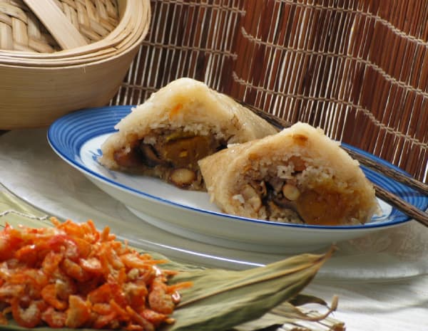 Hong Kong Recipe : Stewed Straw Mushrooms with Roasted Pork 